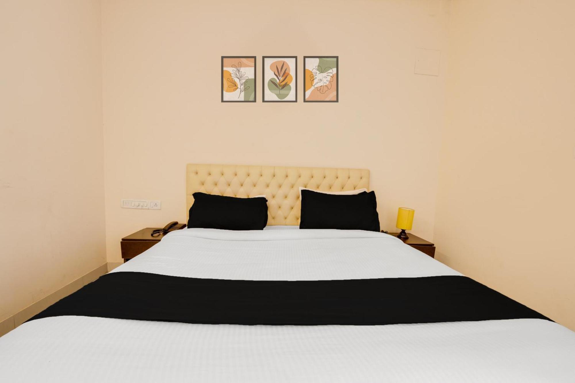 Super Townhouse Hbr Layout Bangalore Esterno foto